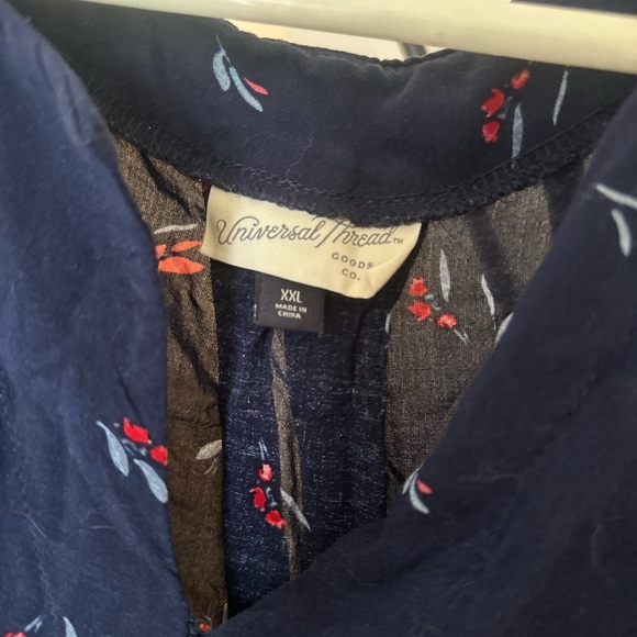 BOGO: Universal Thread Navy and Red Floral Blouse - Picture 2 of 2